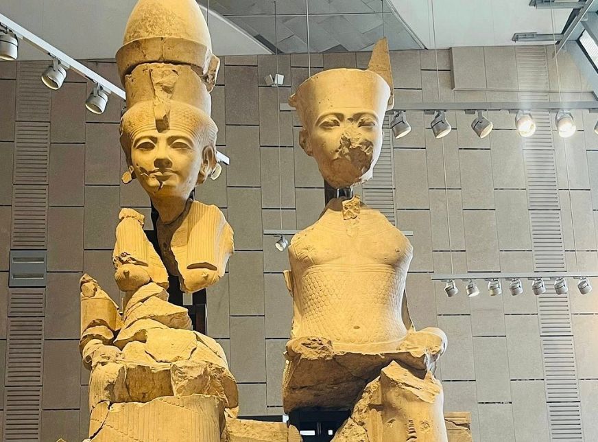 Tour zu den Pyramiden von Gizeh und dem Museum der ägyptischen Zivilisation vom Hafen von Alexandria